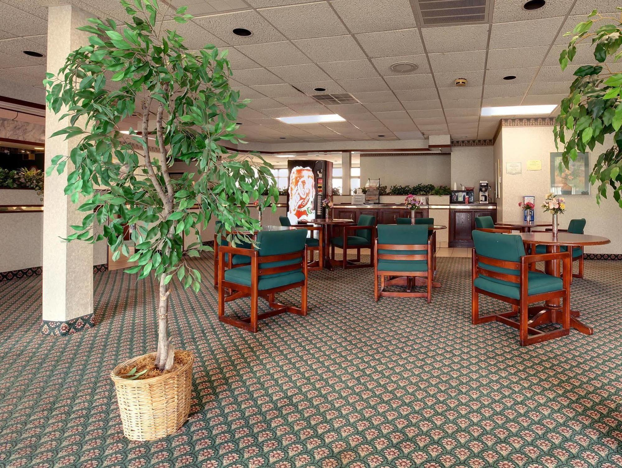 Americas Best Value Inn Marshall Bel Air Buitenkant foto
